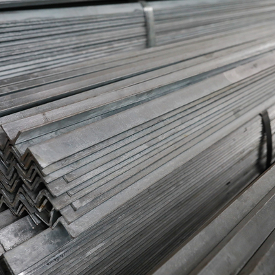 Thanh có rãnh góc bằng thép mạ kẽm nhẹ A36 nhúng nóng 6mm